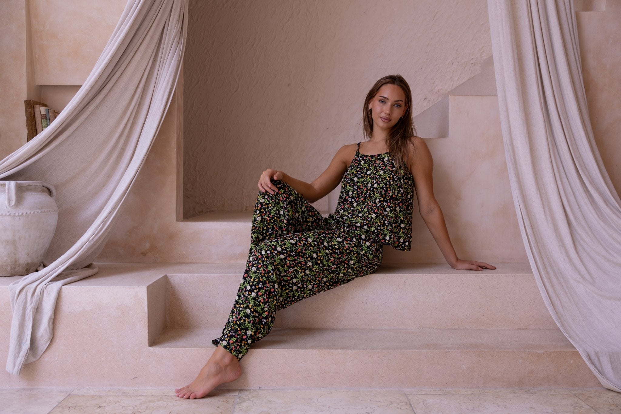 The Best Sleepwear for Hot Sleepers (And Why Fabric Is Everything) - Lucia