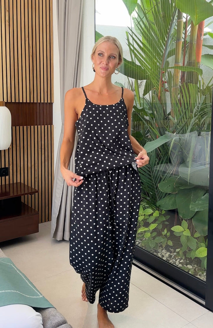 Mika Pj Set Sofia - Lucia